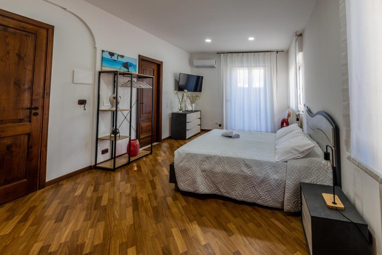 I Barcaioli Acomodação com café da manhã Giardini Naxos Exterior foto